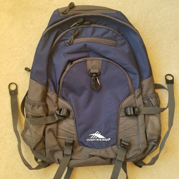 NWT HIKING HIGH SIERRA HEAVY DUTY HIKING BACKPACK - Picture 4 of 8